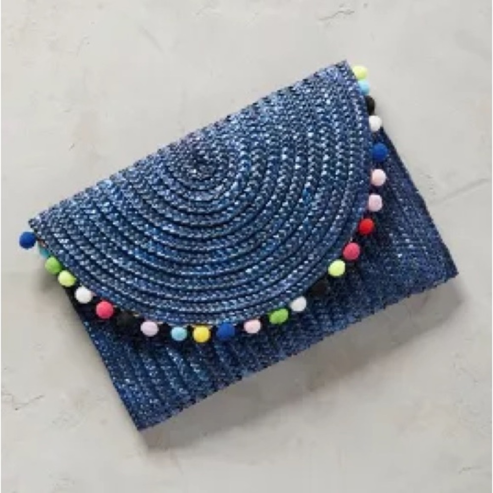 Shiraleah Pommed Straw Clutch
